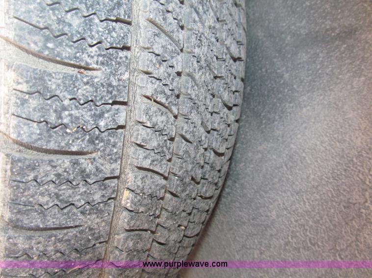 image for item B5426 2000 Oldsmobile Silhouette minivan