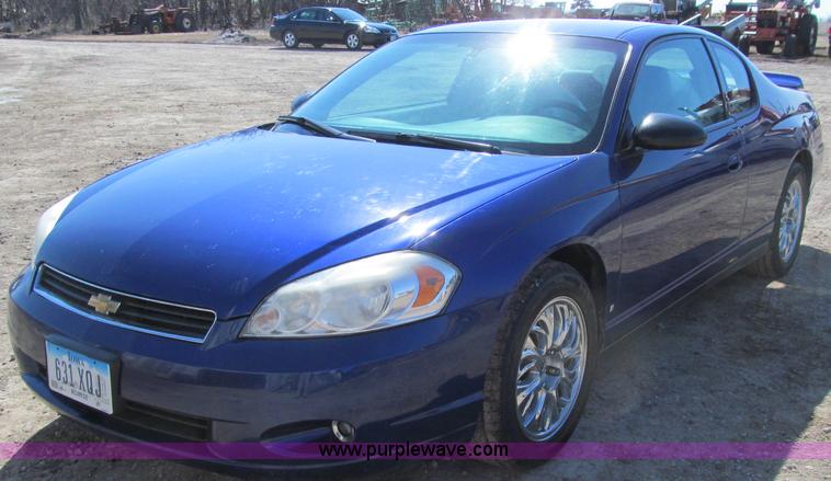 image for item D7243 2006 Chevrolet Monte Carlo LT