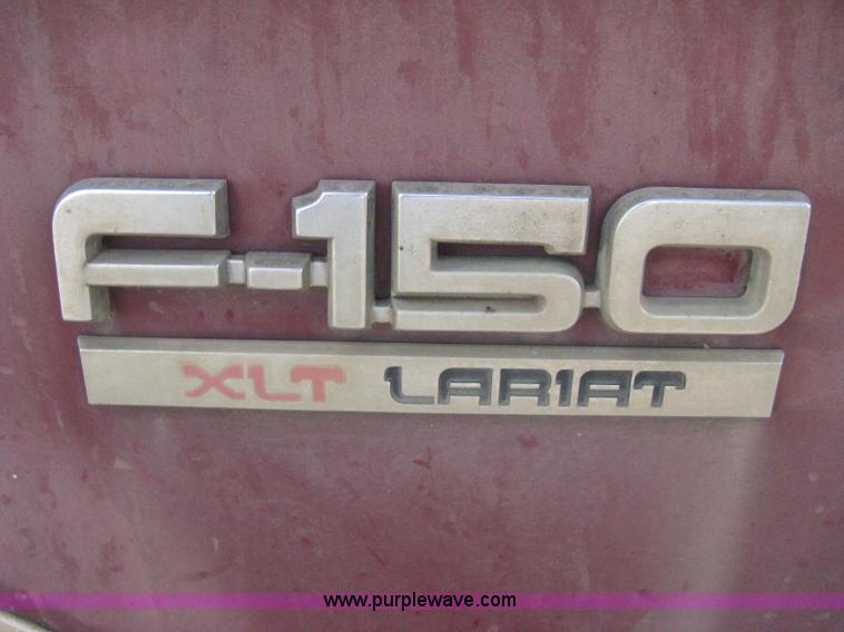 image for item E3219 1990 Ford F150 XLT Lariat pickup truck