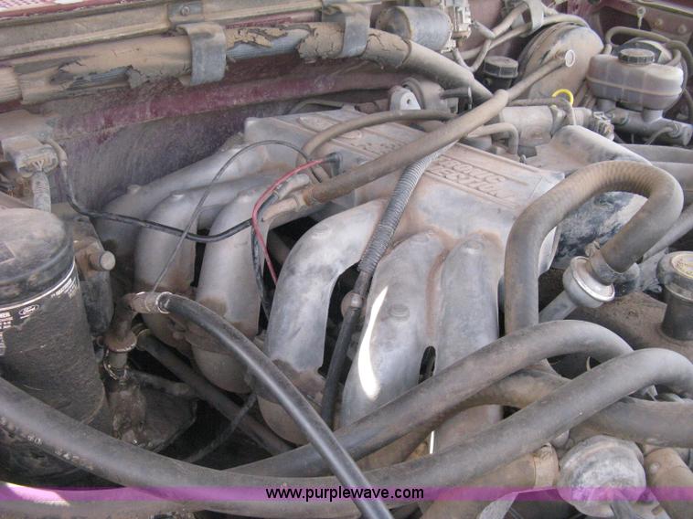 image for item E3219 1990 Ford F150 XLT Lariat pickup truck