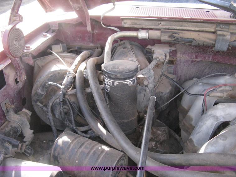 image for item E3219 1990 Ford F150 XLT Lariat pickup truck