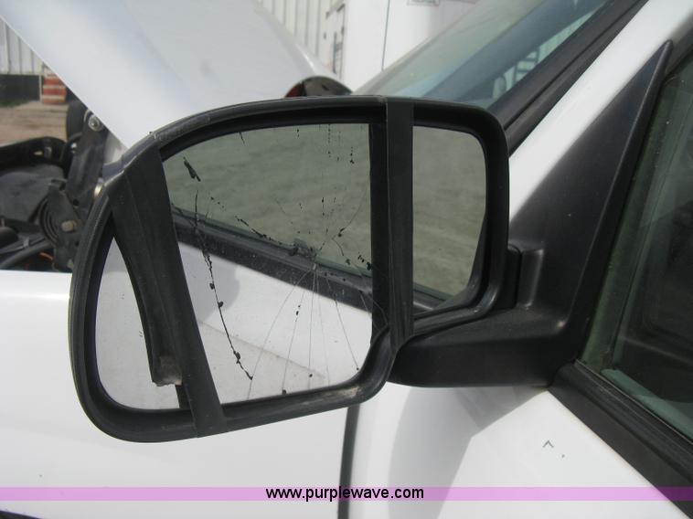 image for item E3239 1999 Chevrolet Silverado 1500 pickup truck