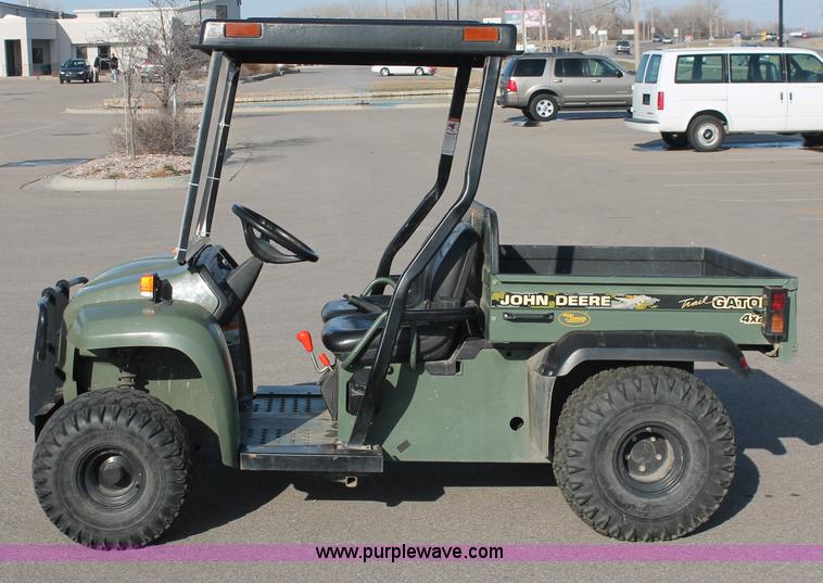 image for item E3269 2003 John Deere Trail Gator 4X2 UTV
