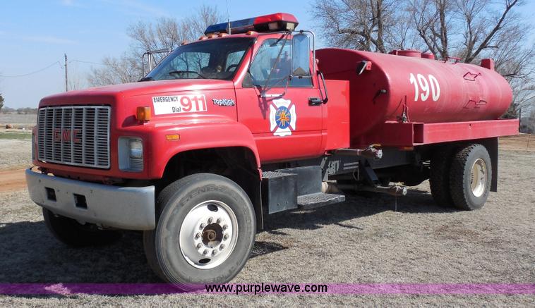 image for item E3352 1992 GMC TopKick water tender truck