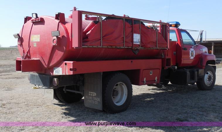 image for item E3352 1992 GMC TopKick water tender truck