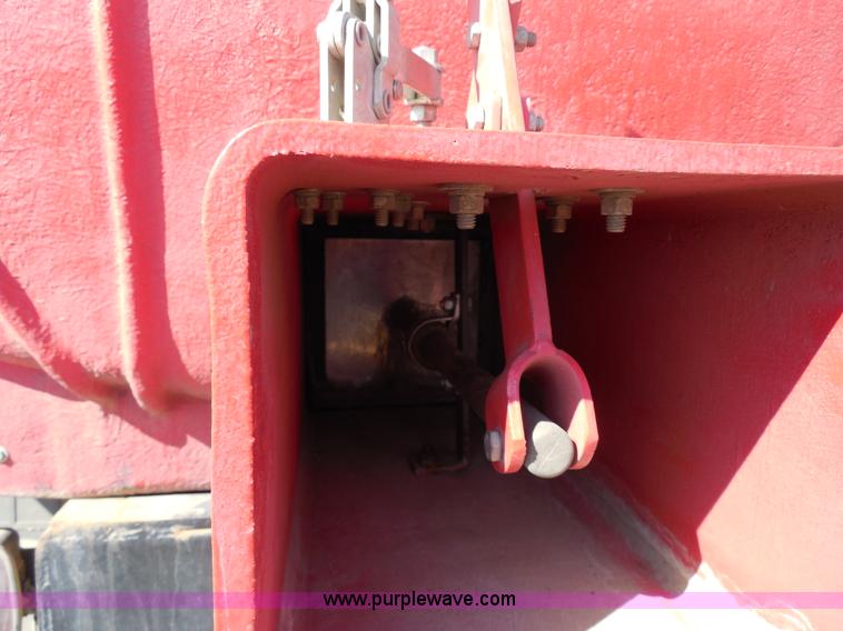 image for item E3352 1992 GMC TopKick water tender truck