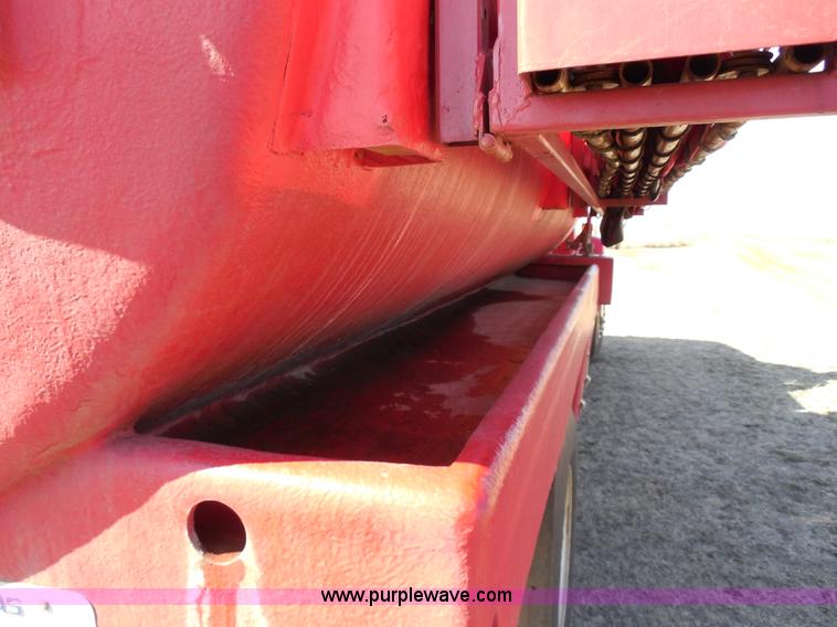 image for item E3352 1992 GMC TopKick water tender truck