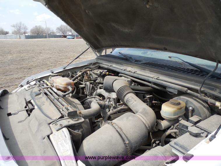 image for item E3364 2000 Ford Excursion Limited SUV