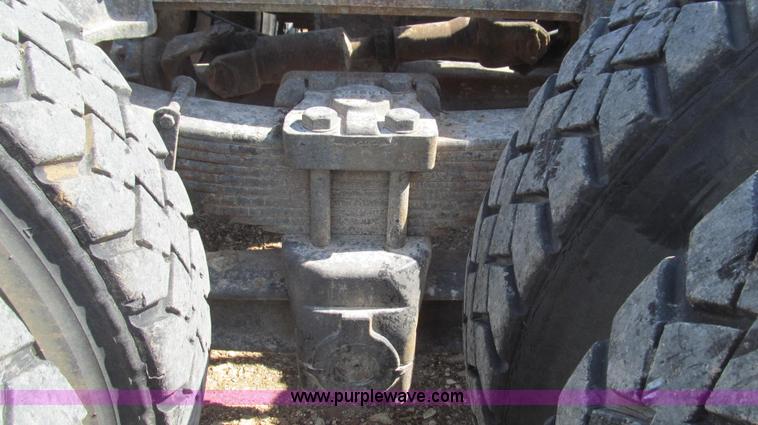 image for item E3819 1989 GMC Sierra tandem axle cab and chassis