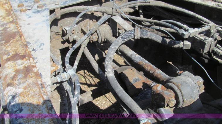 image for item E3819 1989 GMC Sierra tandem axle cab and chassis