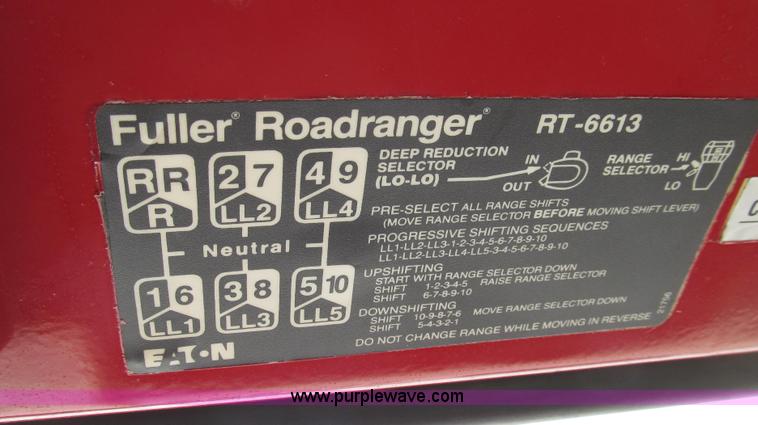 image for item E3819 1989 GMC Sierra tandem axle cab and chassis