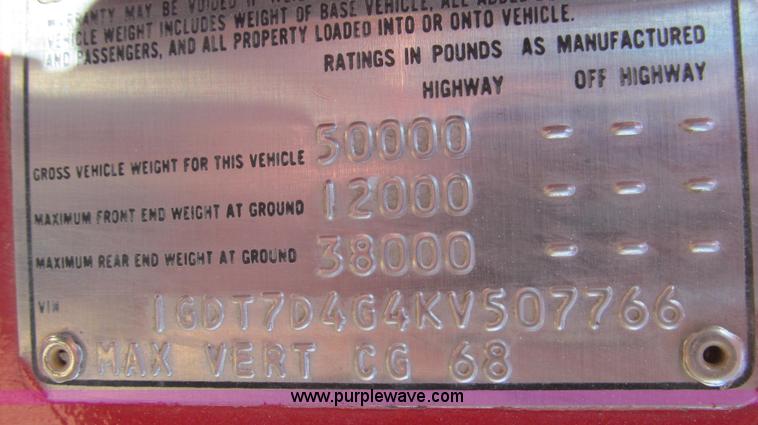 image for item E3819 1989 GMC Sierra tandem axle cab and chassis