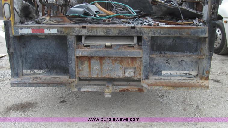 image for item E3830 1998 GMC C6500 box truck