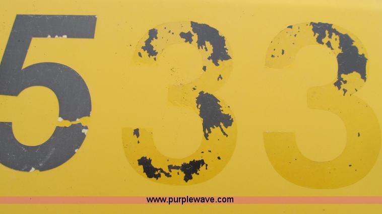 image for item E3830 1998 GMC C6500 box truck