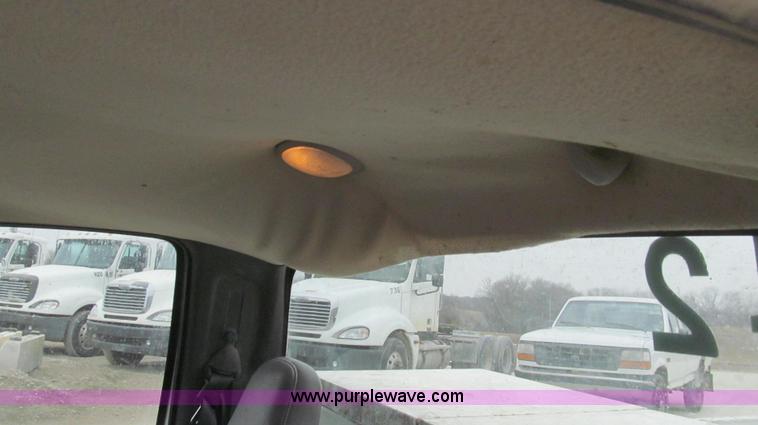 image for item E3836 1999 Dodge Ram 1500 pickup truck