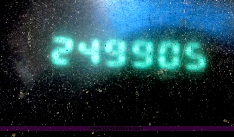 image for item E3836 1999 Dodge Ram 1500 pickup truck