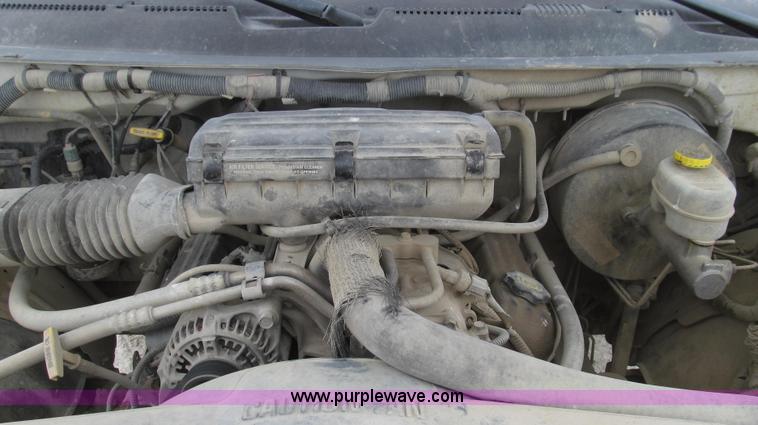 image for item E3836 1999 Dodge Ram 1500 pickup truck