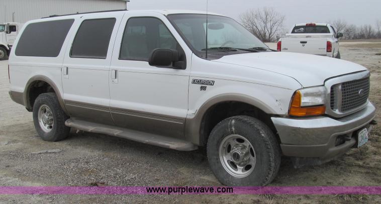 image for item E3838 2000 Ford Excursion Limited SUV