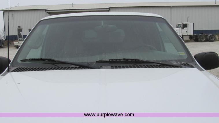 image for item E3838 2000 Ford Excursion Limited SUV