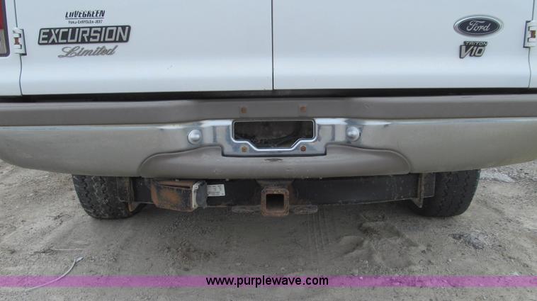 image for item E3838 2000 Ford Excursion Limited SUV