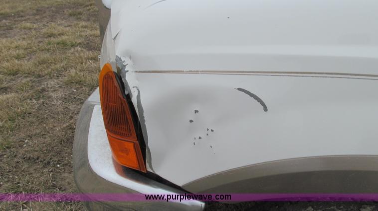 image for item E3838 2000 Ford Excursion Limited SUV