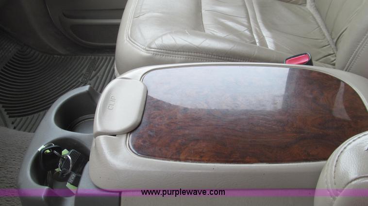 image for item E3838 2000 Ford Excursion Limited SUV