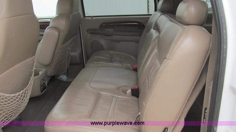 image for item E3838 2000 Ford Excursion Limited SUV