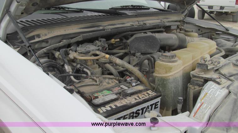 image for item E3838 2000 Ford Excursion Limited SUV