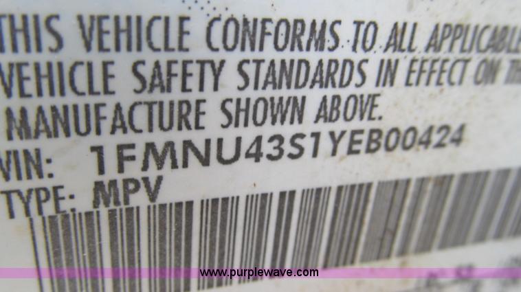 image for item E3838 2000 Ford Excursion Limited SUV