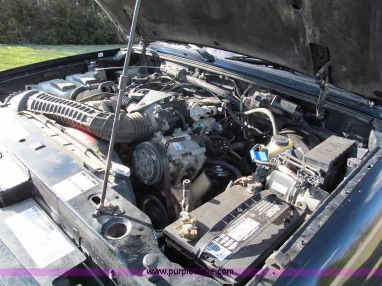 image for item E5886 1996 Ford Ranger Splash SuperCab pickup truck