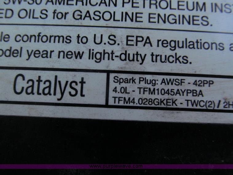 image for item E5886 1996 Ford Ranger Splash SuperCab pickup truck