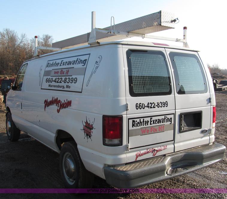 image for item E5925 2000 Ford Econoline  E250 van