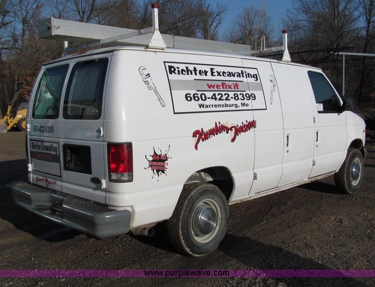 image for item E5925 2000 Ford Econoline  E250 van