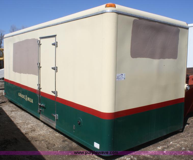 image for item F2552 Cargo box