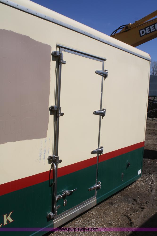 image for item F2552 Cargo box