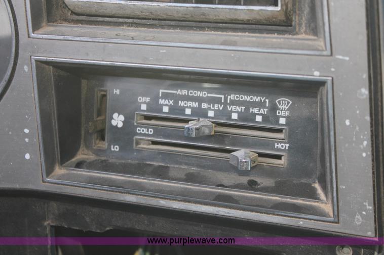 image for item F2950 1985 Chevrolet 20 flatbed truck