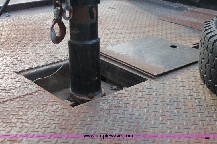 image for item F2950 1985 Chevrolet 20 flatbed truck