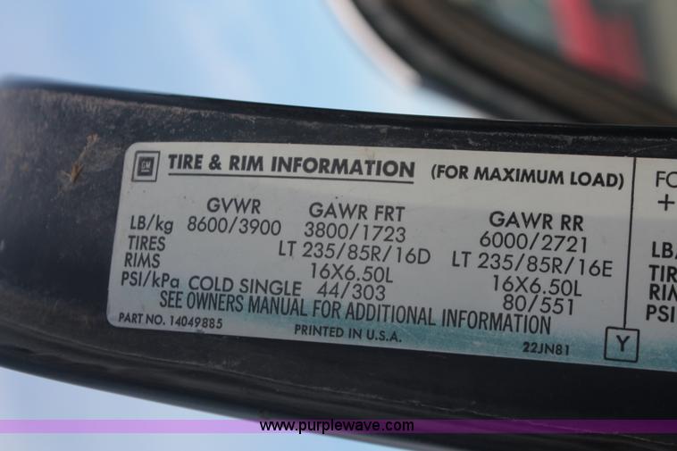 image for item F2950 1985 Chevrolet 20 flatbed truck