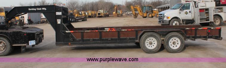 image for item F2951 2003 Rocking Chair gooseneck trailer