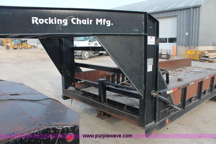 image for item F2951 2003 Rocking Chair gooseneck trailer