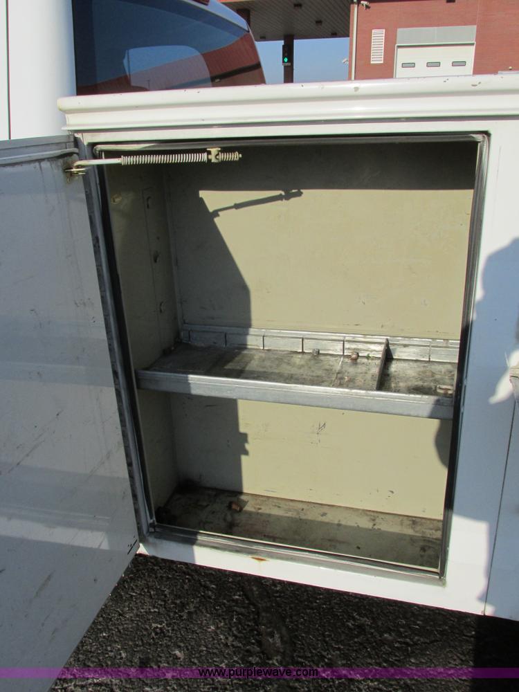 image for item F4498 2009 Chevrolet Silverado 2500HD Extended Cab pickup truck