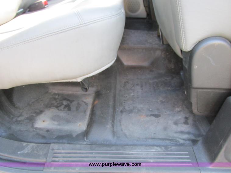 image for item F4498 2009 Chevrolet Silverado 2500HD Extended Cab pickup truck