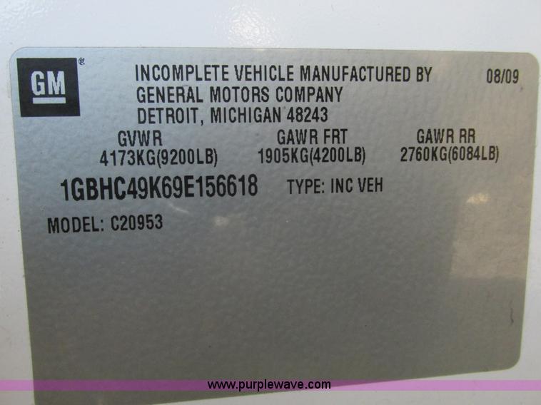 image for item F4498 2009 Chevrolet Silverado 2500HD Extended Cab pickup truck