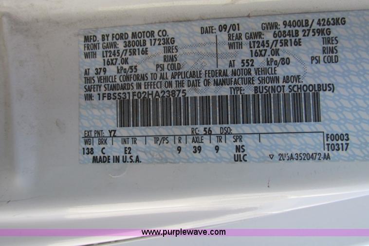 image for item F4773 2002 Ford Econoline E350 Extended van