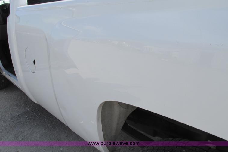 image for item F4774 2008 Chevrolet Silverado 1500 pickup truck