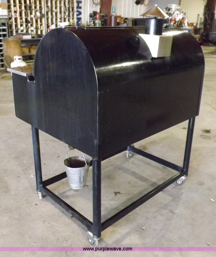 image for item F6465 Traeger BBQ 125 grill