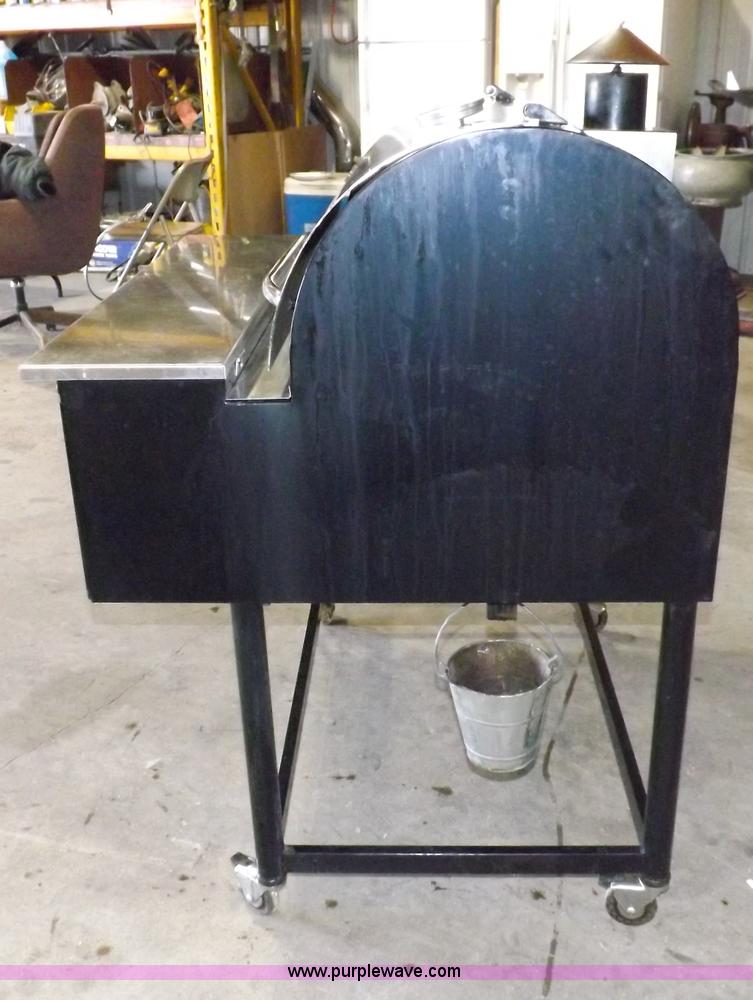 image for item F6465 Traeger BBQ 125 grill