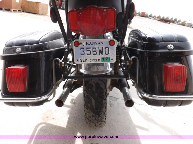 image for item F6477 1977 Honda GL1000 Goldwing motorcycle