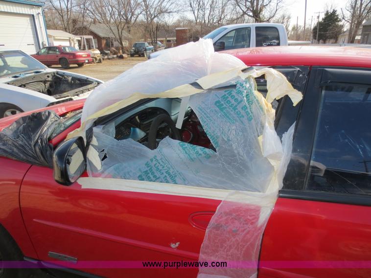 image for item F6595 2000 Pontiac Grand Prix GT