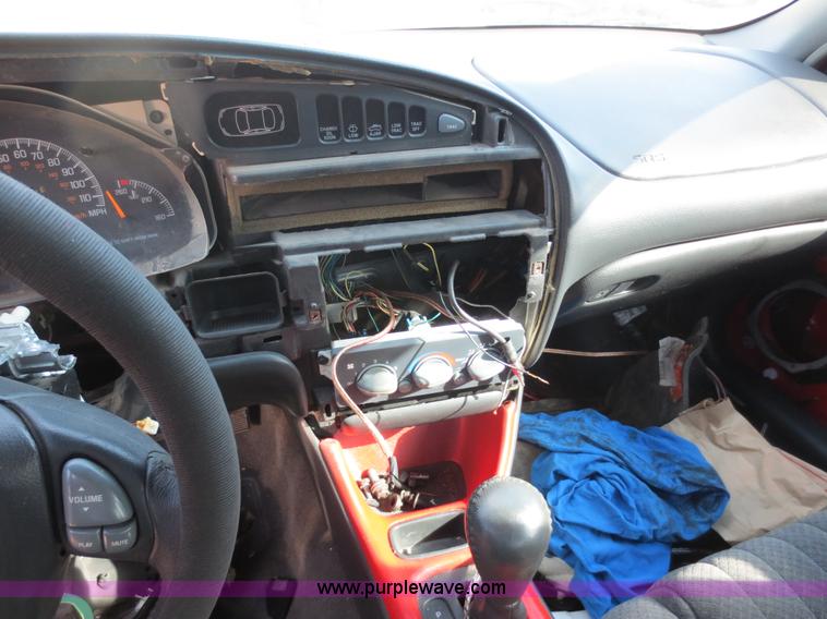 image for item F6595 2000 Pontiac Grand Prix GT